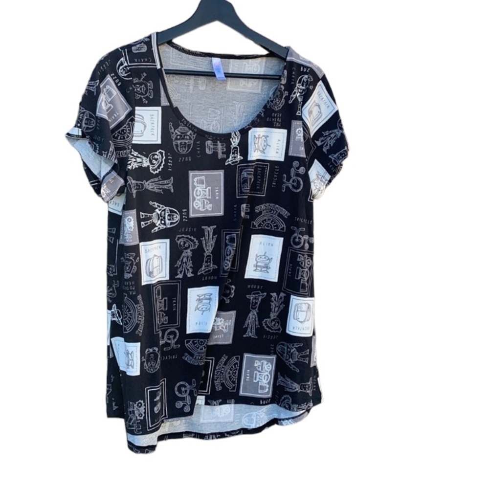 MEDIUM Lularoe Toy Story Shirt